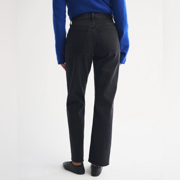 Abercrombie & Fitch Curve Love High Rise 90s Straight Jean - Picture 3 of 11